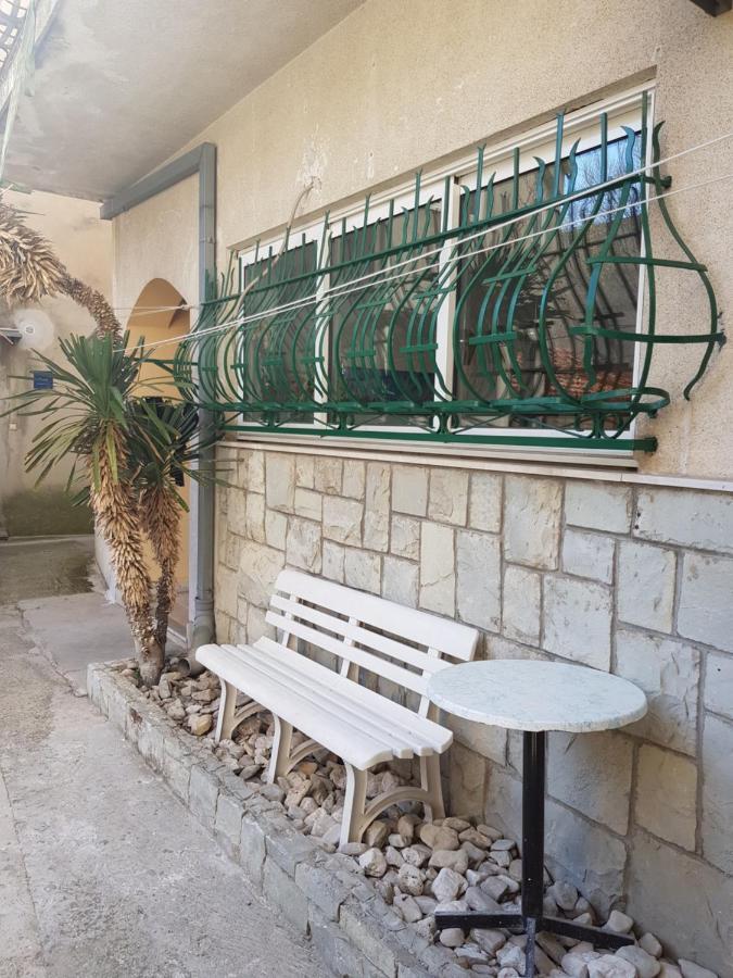 Apartment Centar Omis Exterior photo